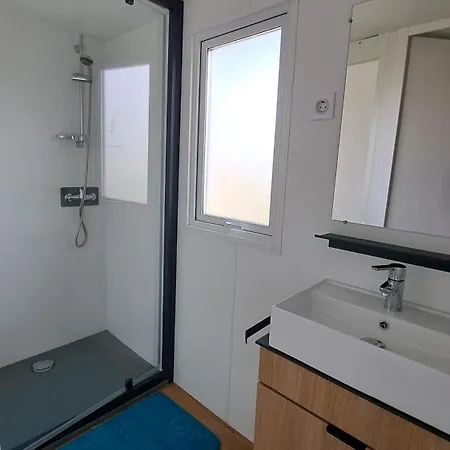 Les Viviers Mm34 Campingplatz *